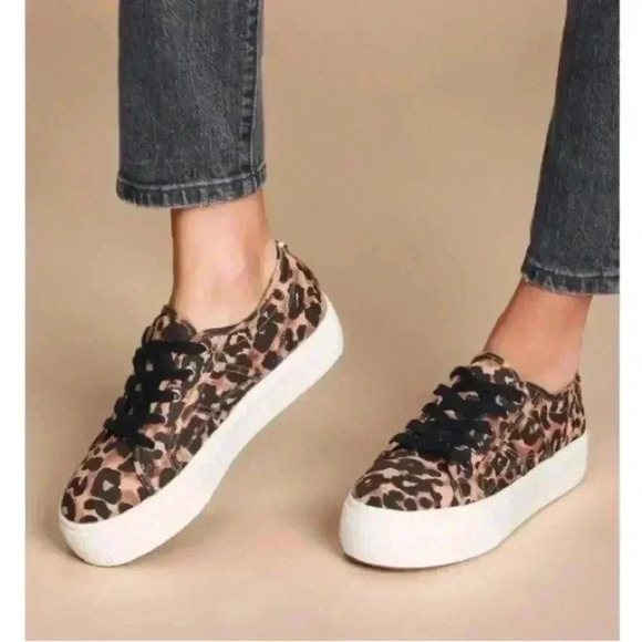 Steve Madden Platform Leopard Sneaker - Picture 1 of 9
